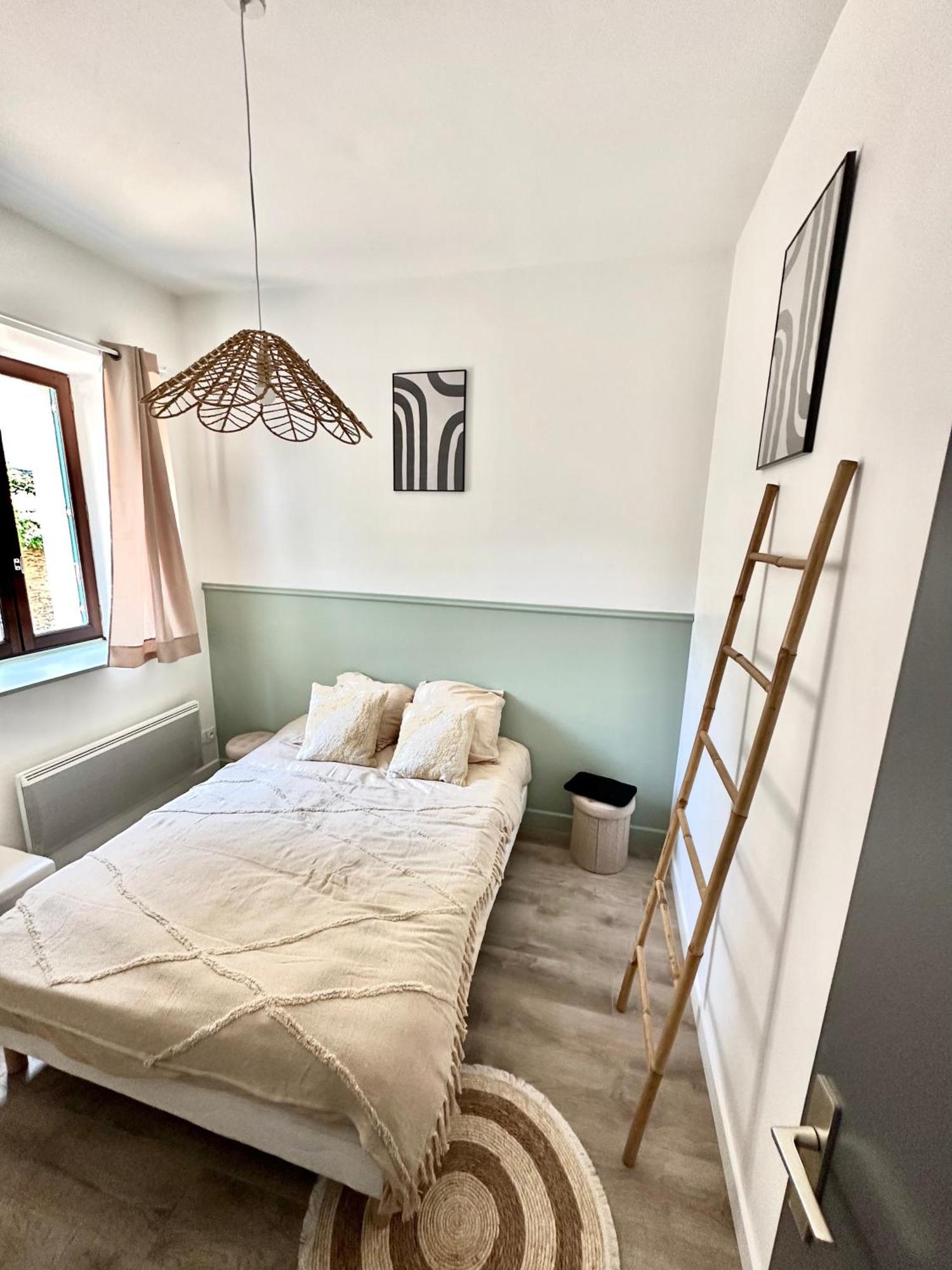 Residence Le Magenta Centre De Laval Proche Gare Экстерьер фото
