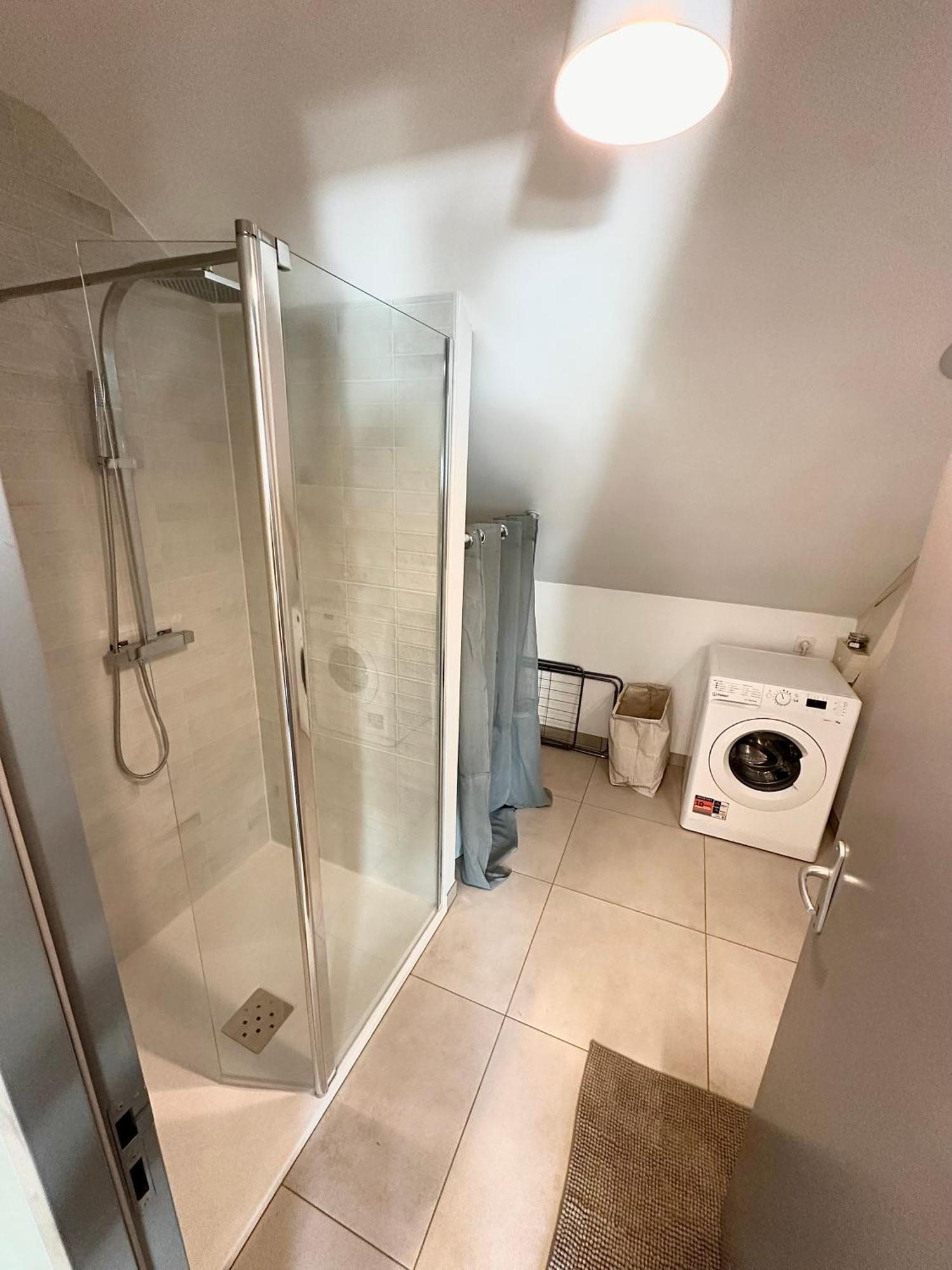 Residence Le Magenta Centre De Laval Proche Gare Экстерьер фото